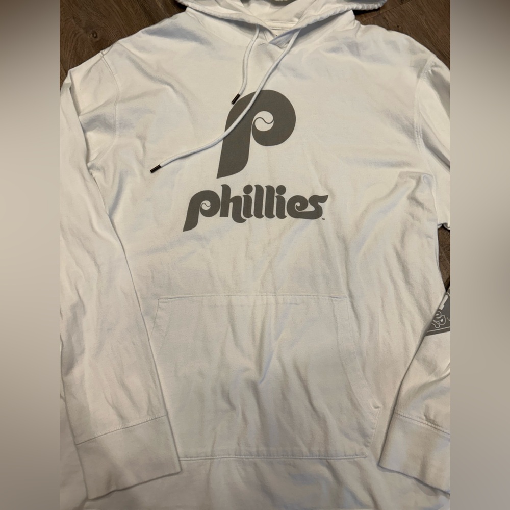 Philadelphia Phillies  White T-shirt Hoodie - Picture 2 of 6